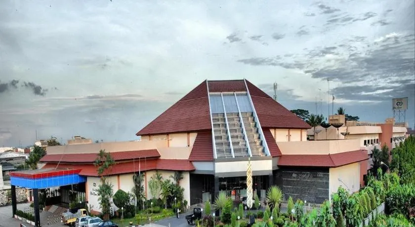 Kapuas Palace Hotel