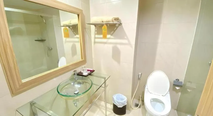 Orchardz Hotel Gajah Mada