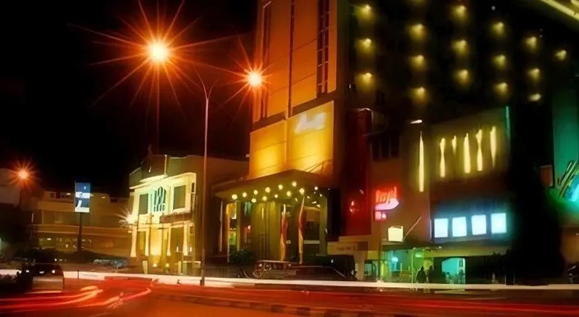 Orchardz Hotel Gajah Mada