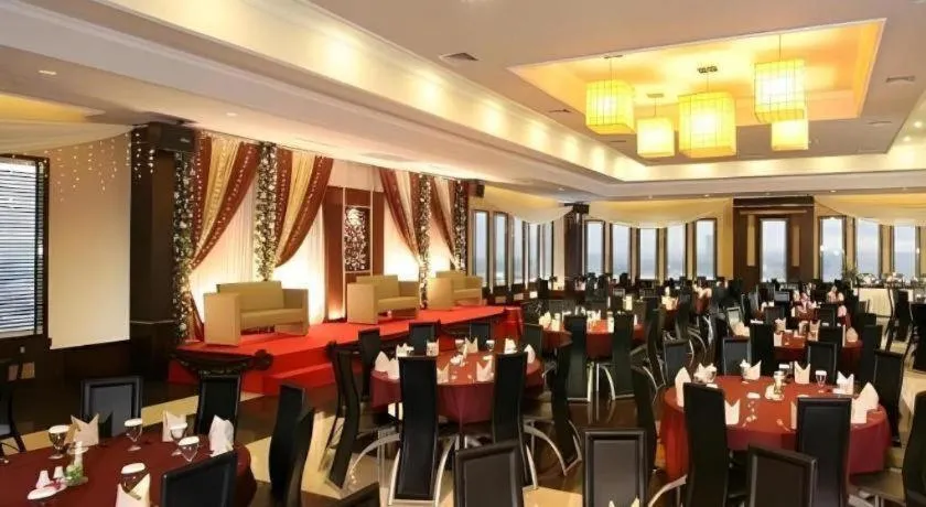 Orchardz Hotel Gajah Mada