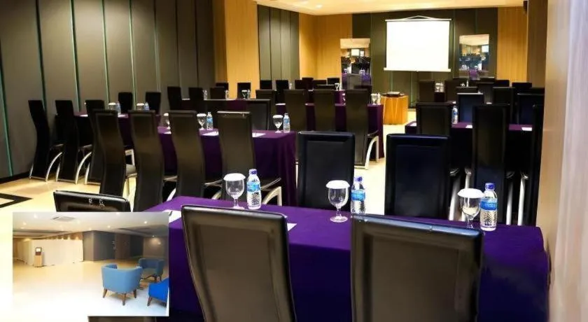 Orchardz Hotel Gajah Mada