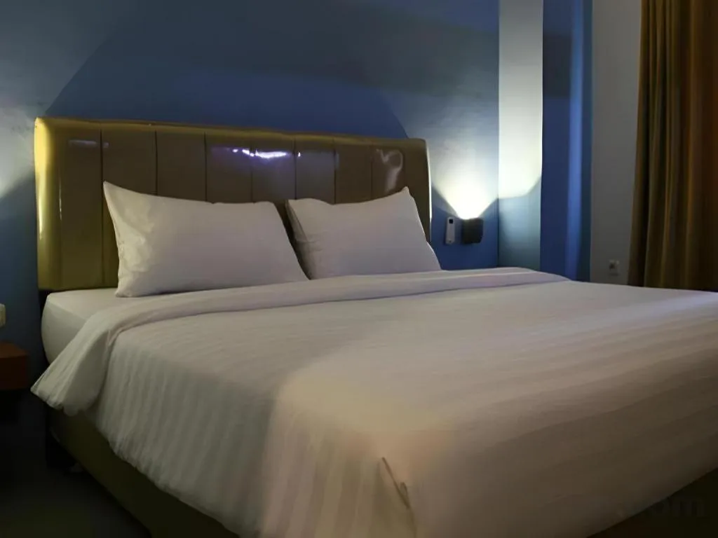 Bed in Garuda Hotel Pontianak
