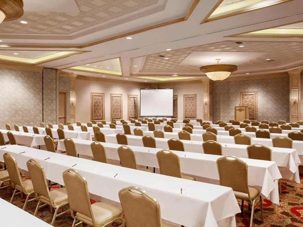 Suncoast Hotel and Casino