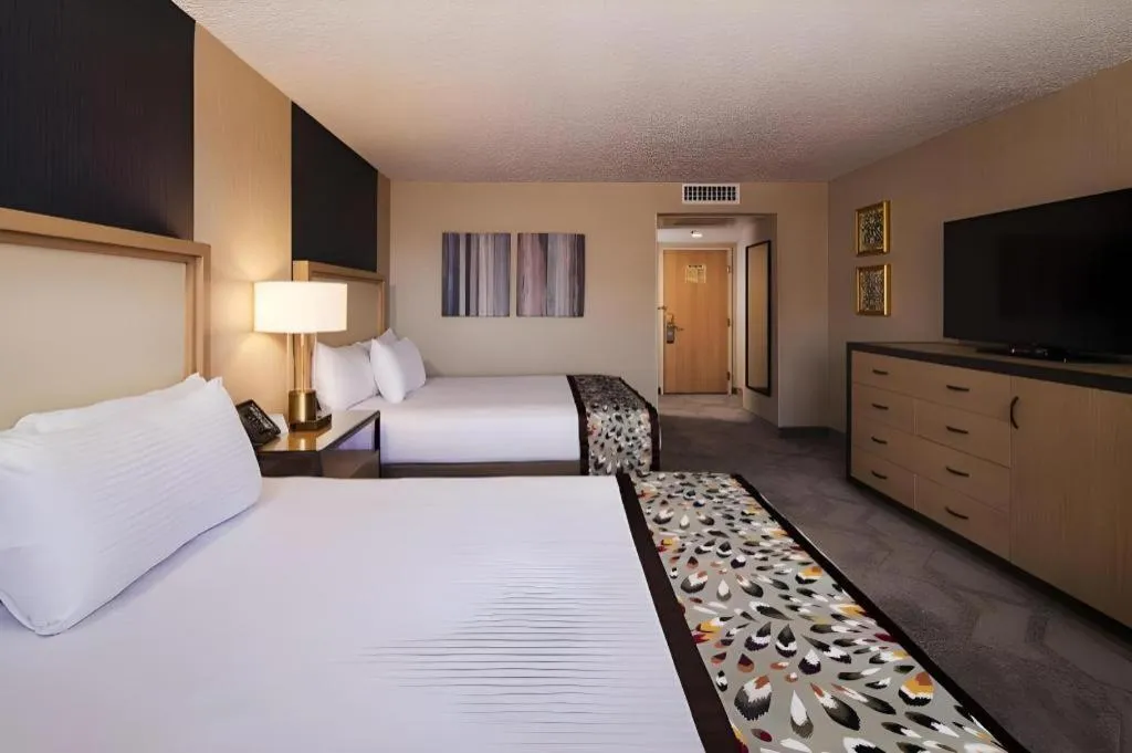 Bed in Sam's Town Hotel and Gambling Hall