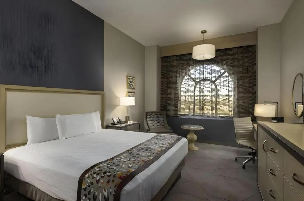 Bed in Sam's Town Hotel and Gambling Hall