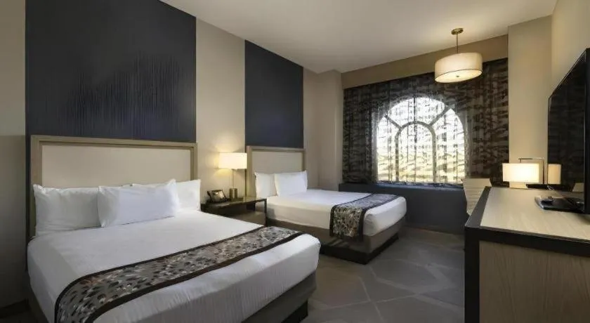 Bed in Sam's Town Hotel and Gambling Hall