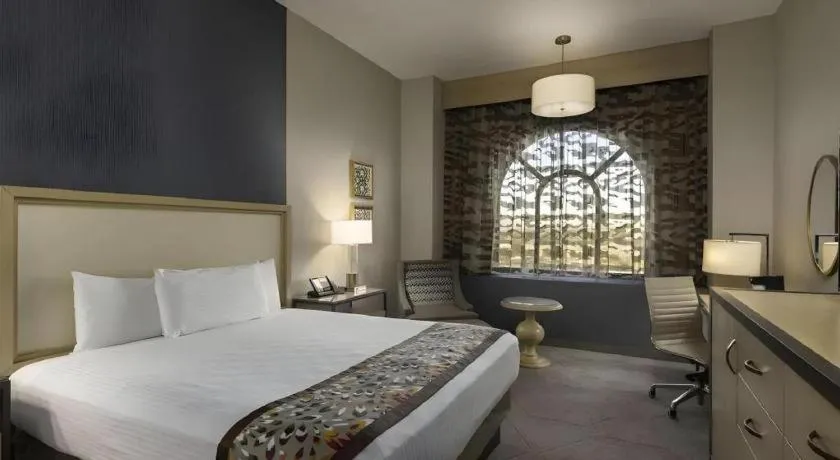 Bed in Sam's Town Hotel and Gambling Hall