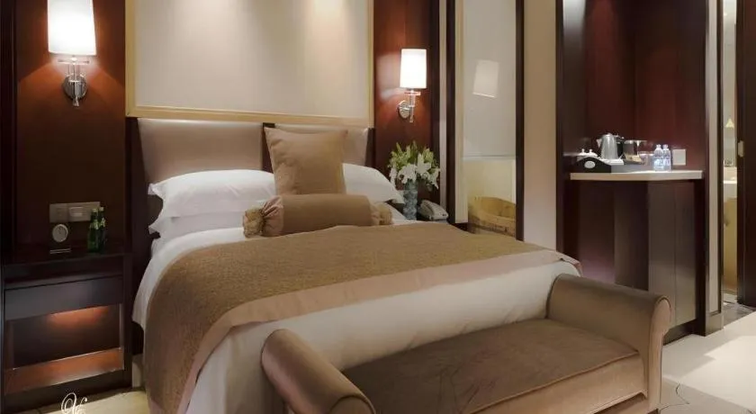 Bed in Royal Tulip Hotel Zhujiajiao Shanghai