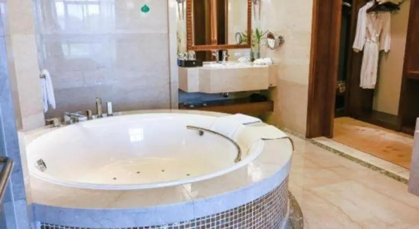 Royal Tulip Hotel Zhujiajiao Shanghai