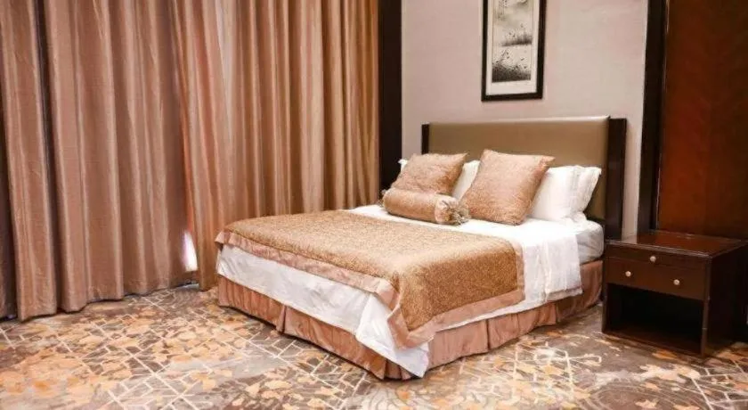 Bed in Royal Tulip Hotel Zhujiajiao Shanghai