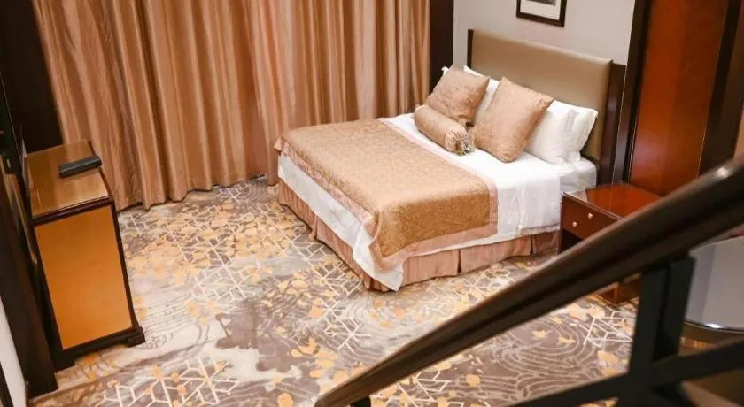 Bed in Royal Tulip Hotel Zhujiajiao Shanghai