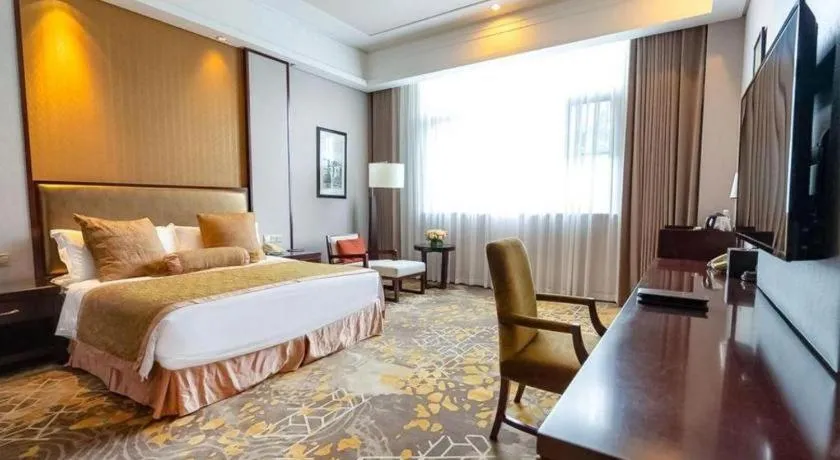 Bed in Royal Tulip Hotel Zhujiajiao Shanghai