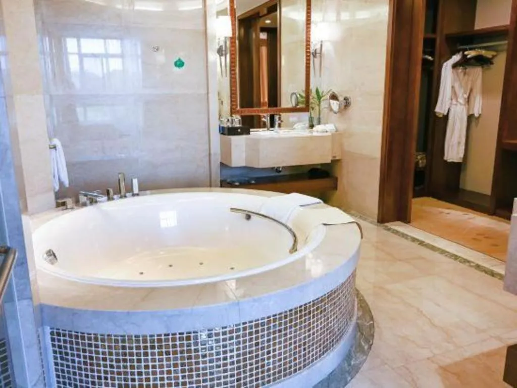 Royal Tulip Hotel Zhujiajiao Shanghai