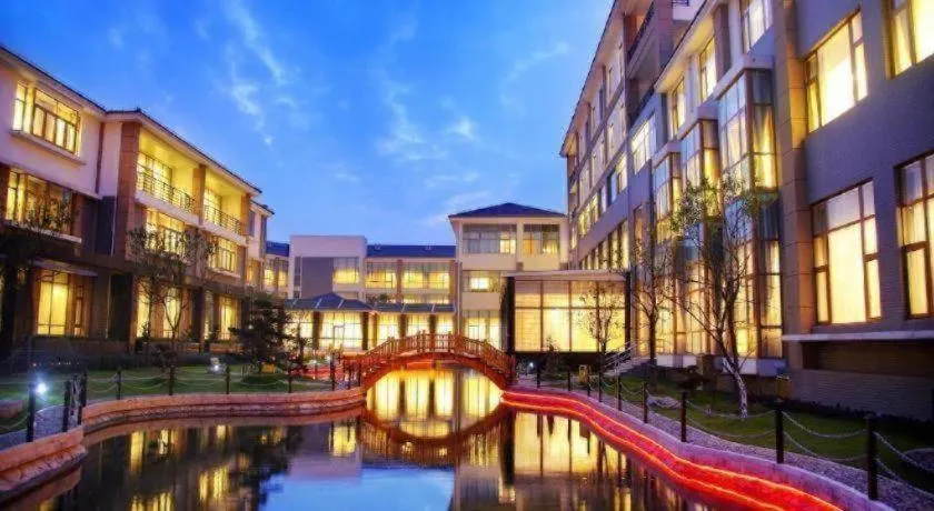 Royal Tulip Hotel Zhujiajiao Shanghai