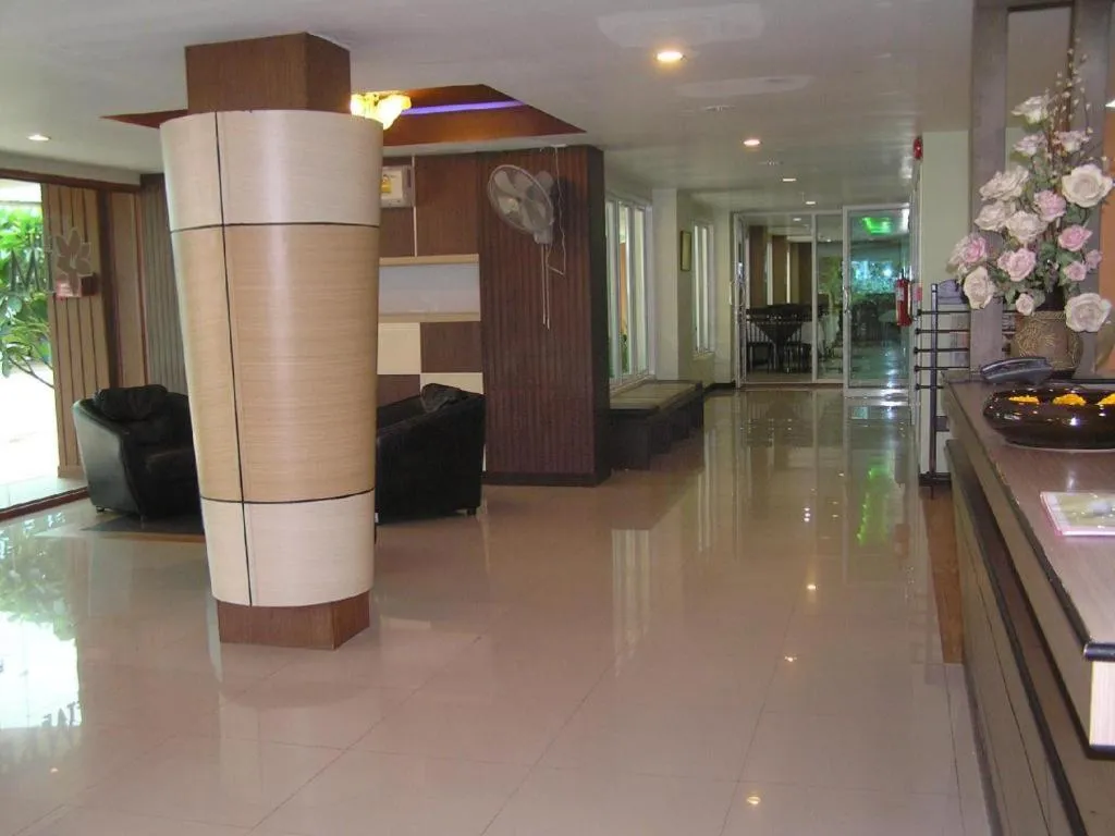 The Impress Khonkaen Hotel