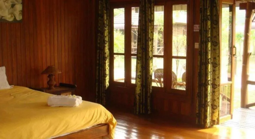 Bed in Indie House @ Maerim