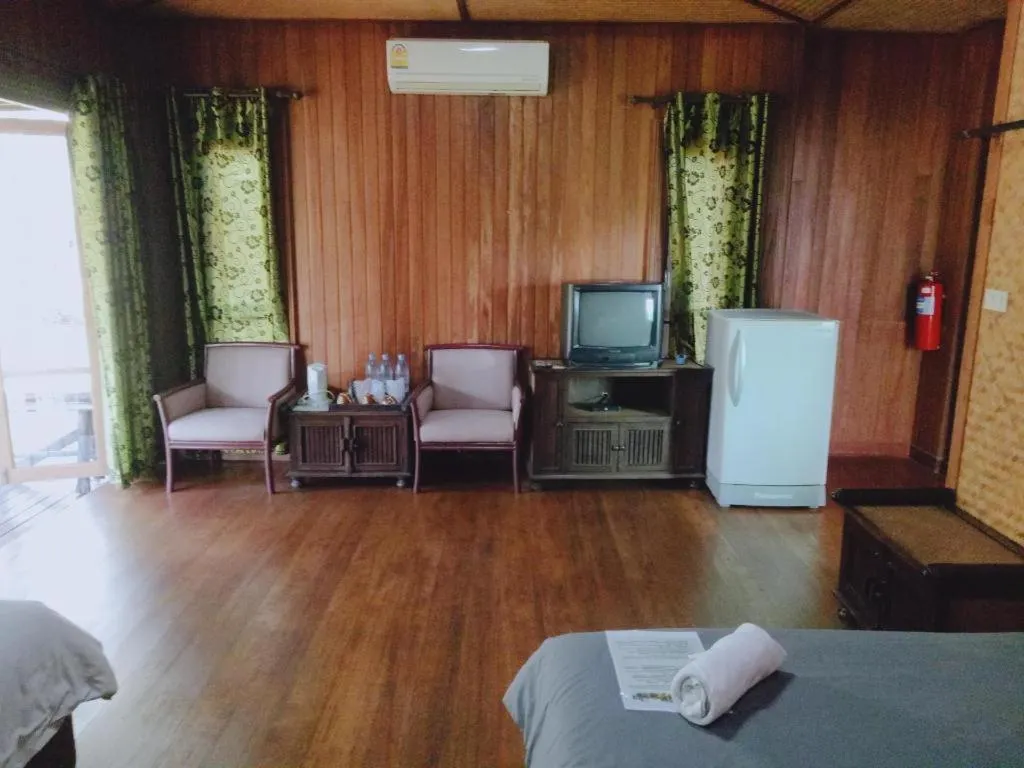 Indie House @ Maerim