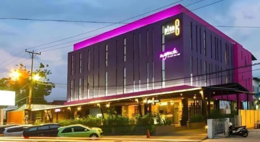 Plan B Hotel
