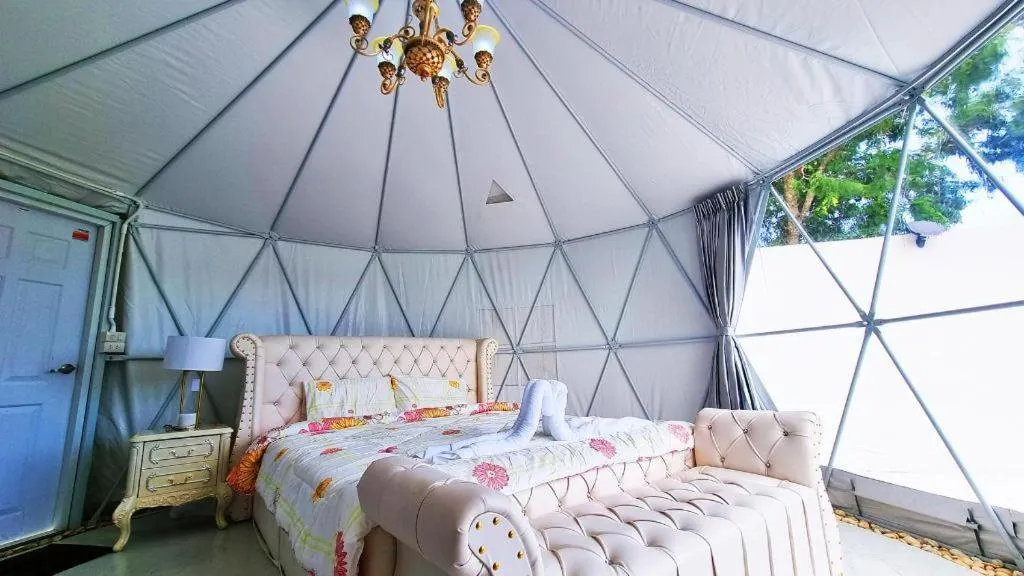 Bed in Kirirath Resort