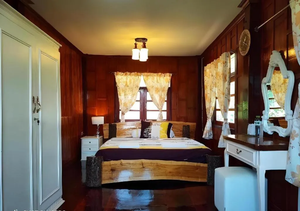 Bed in Kirirath Resort