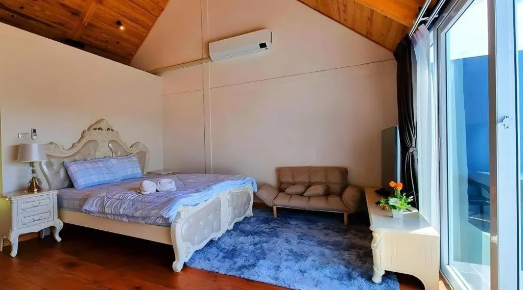 Bed in Kirirath Resort