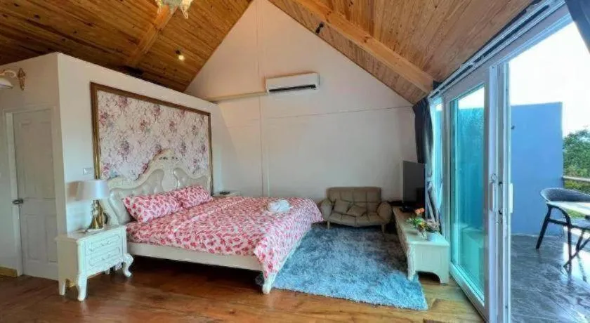 Bed in Kirirath Resort