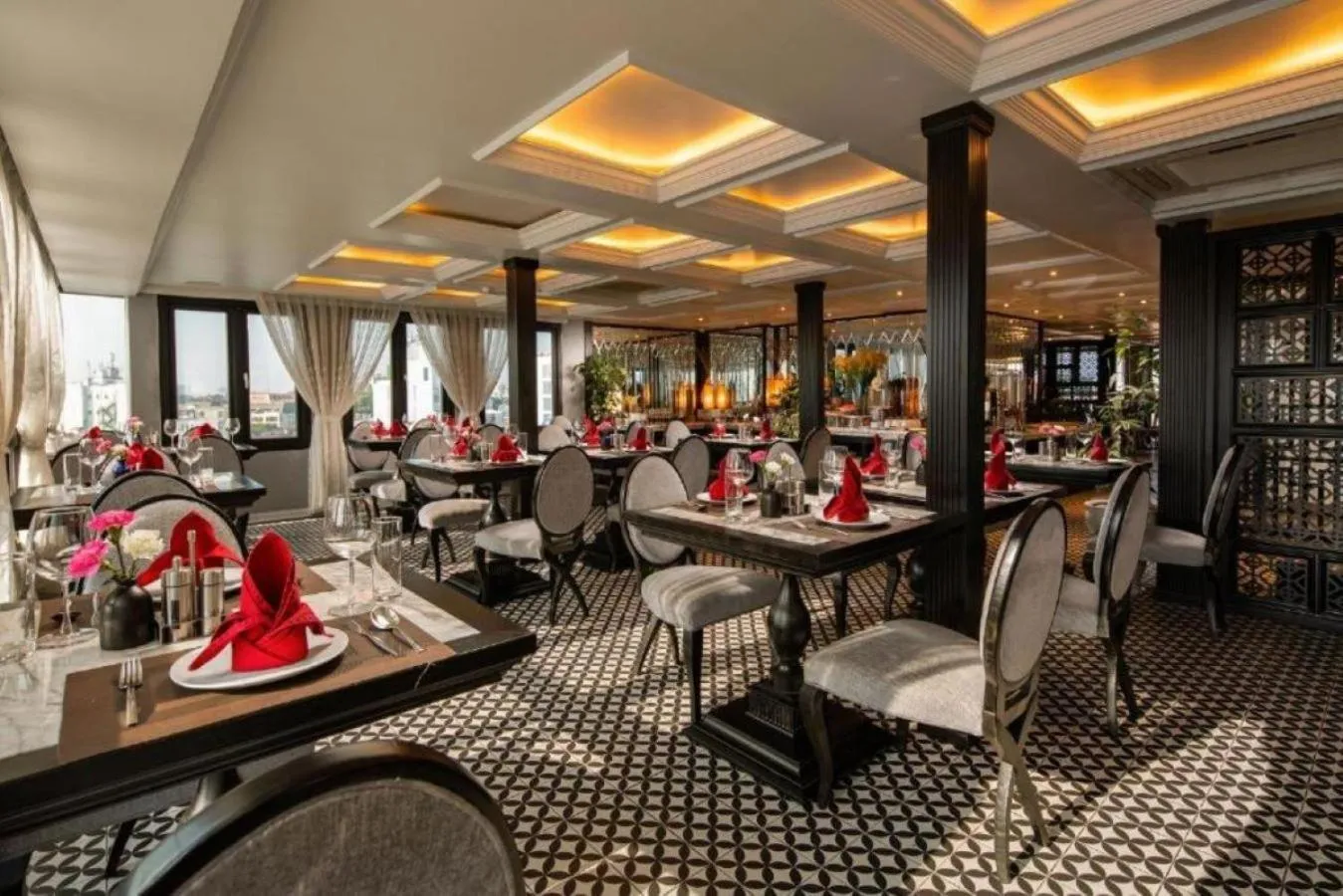 Restaurant/places to eat in Acoustic Premium Hotel & Spa