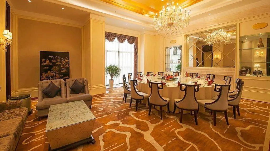 New Century Grand Hotel Xinxiang