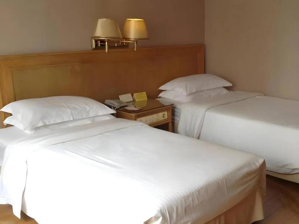 Bed in Hedong Hotel