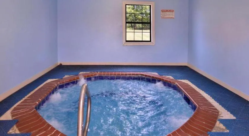 Americas Best Value Inn Batesville