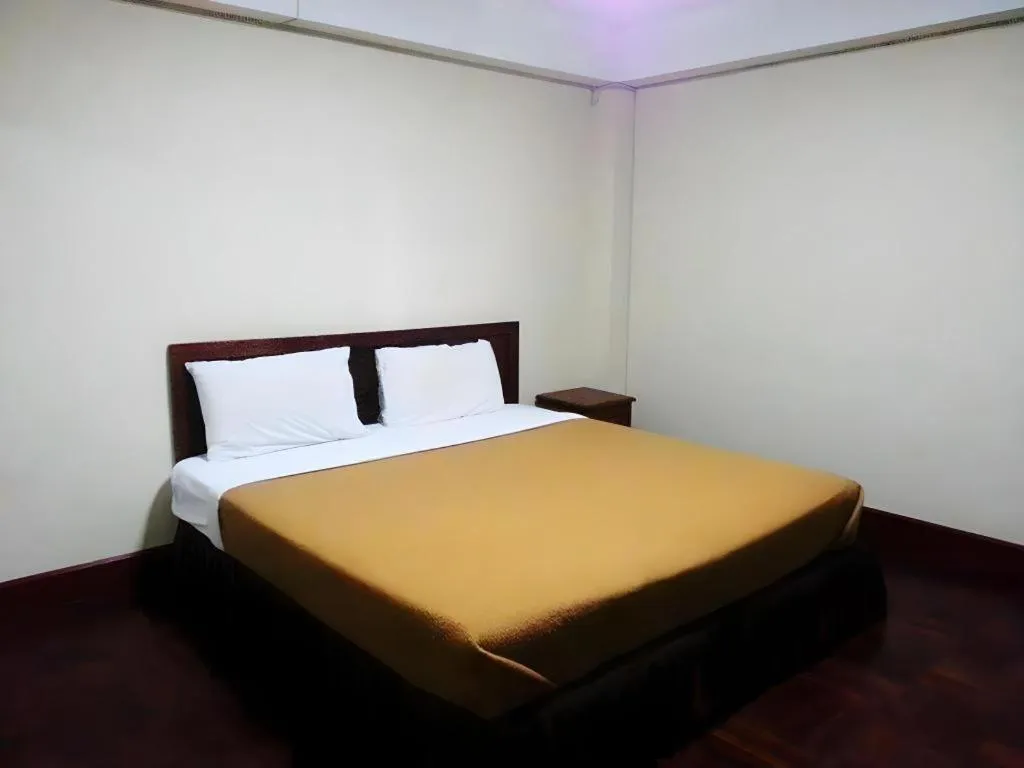 Bed in Souvanna Hotel