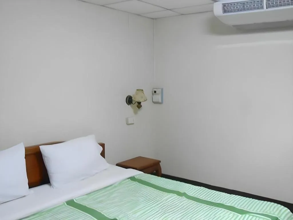 Bed in Souvanna Hotel