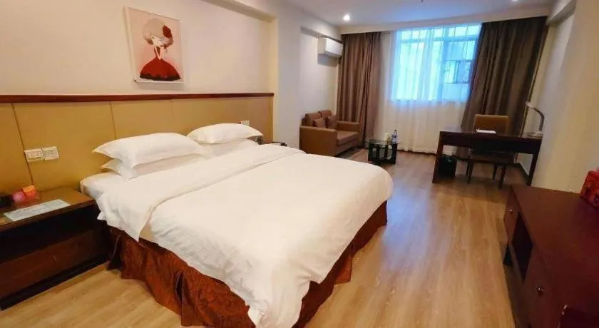 Bed in GreenTree Inn Shenzhen Kengzi Town Express Hotel