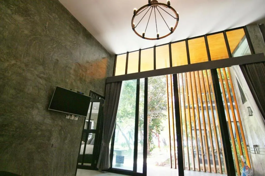 Baan Chao Mai Beach House