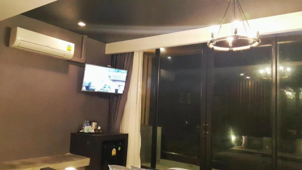 Baan Chao Mai Beach House