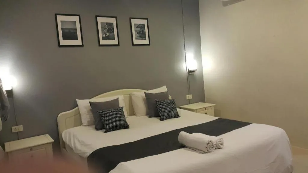 Bed in Baan Chao Mai Beach House