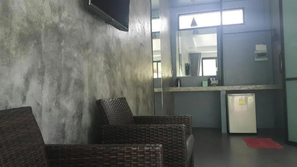 Baan Chao Mai Beach House