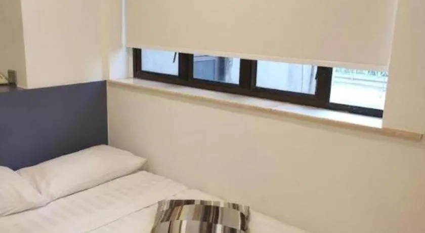 Bed in Goodrich Hotel