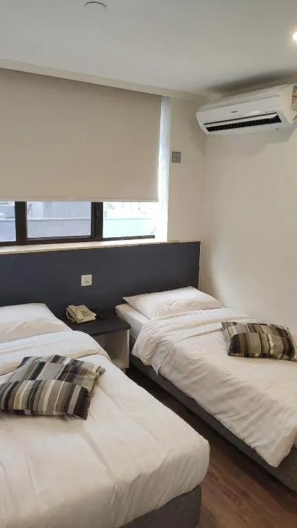 Bed in Goodrich Hotel