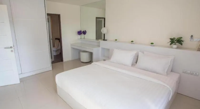 Bed in R-Con Sea Terrace