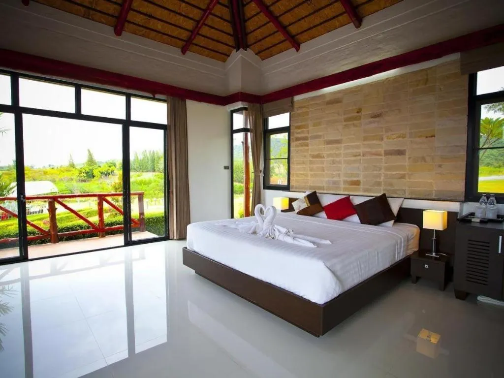 Bed in Chantara Valley Resort