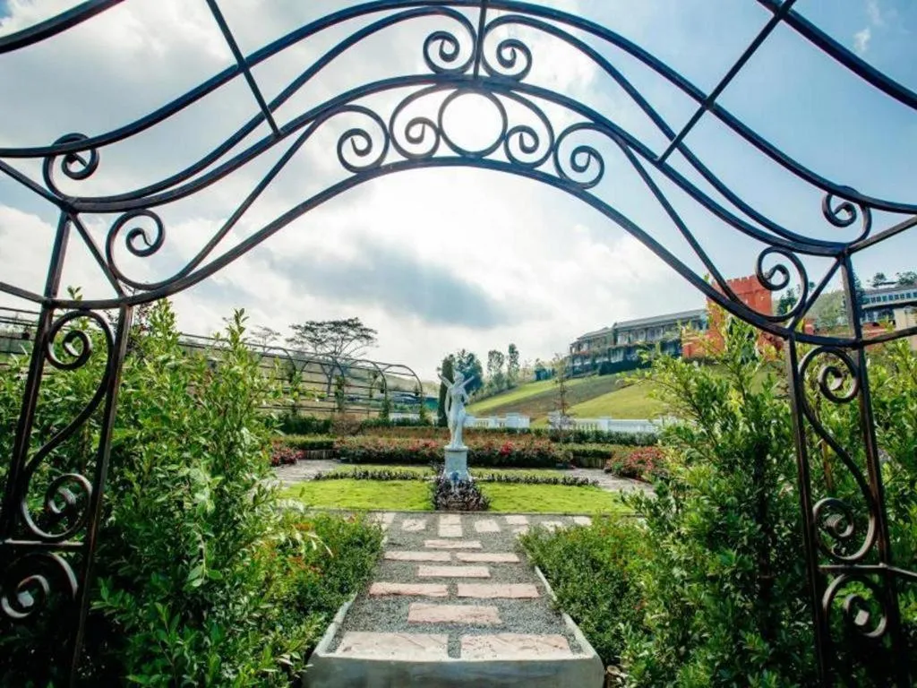 The Bluesky Resort @ Khao Kho