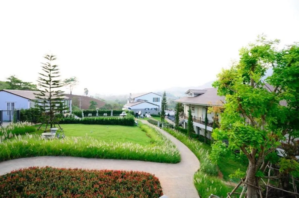 The Bluesky Resort @ Khao Kho