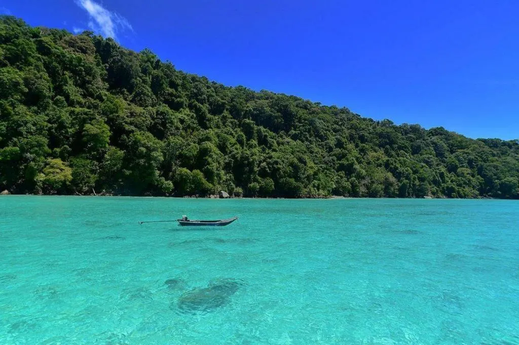 OYO 441 Grand Thara Hotel