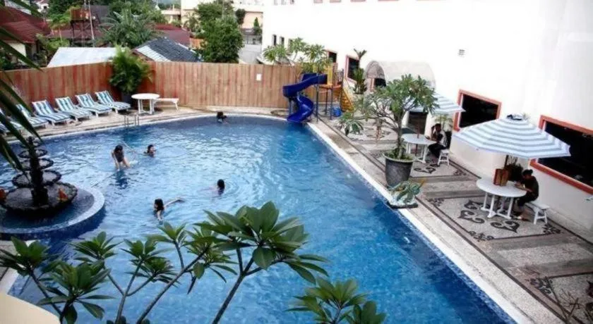 Grand Tiga Mustika Hotel