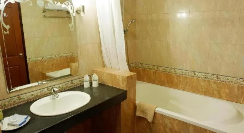 Grand Tiga Mustika Hotel