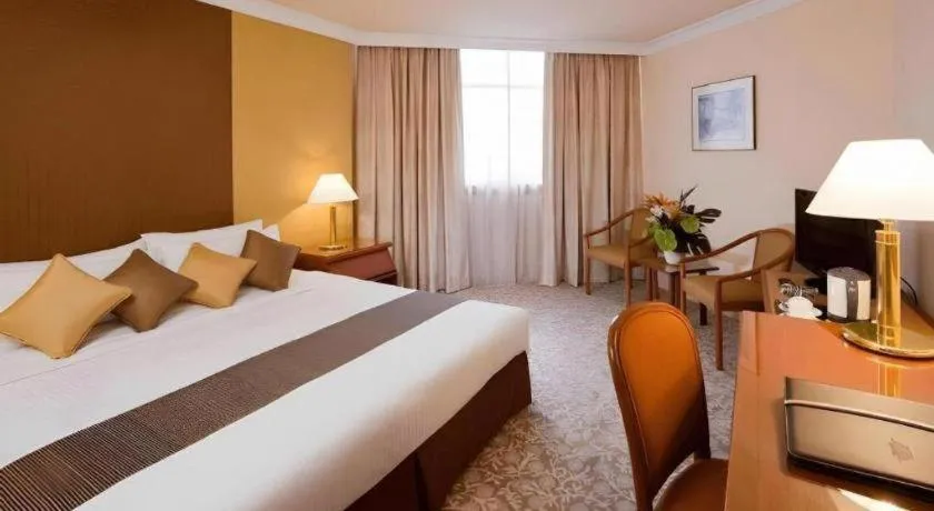 Bed in Hotel Miramar Singapore