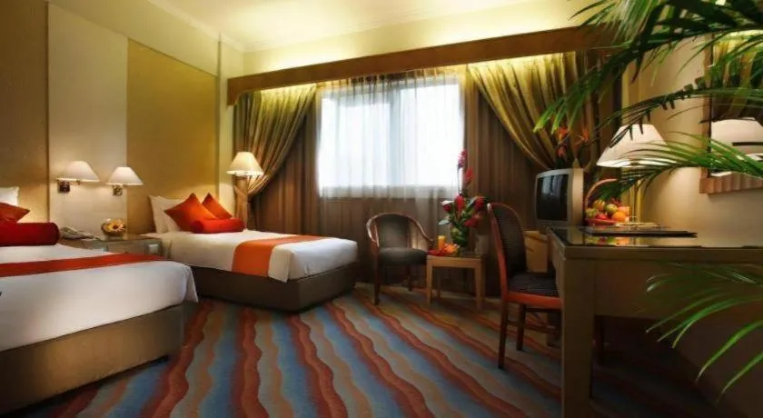 Bed in Hotel Miramar Singapore