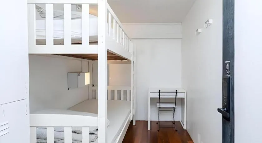 Bed in Royal Hostel Singapore