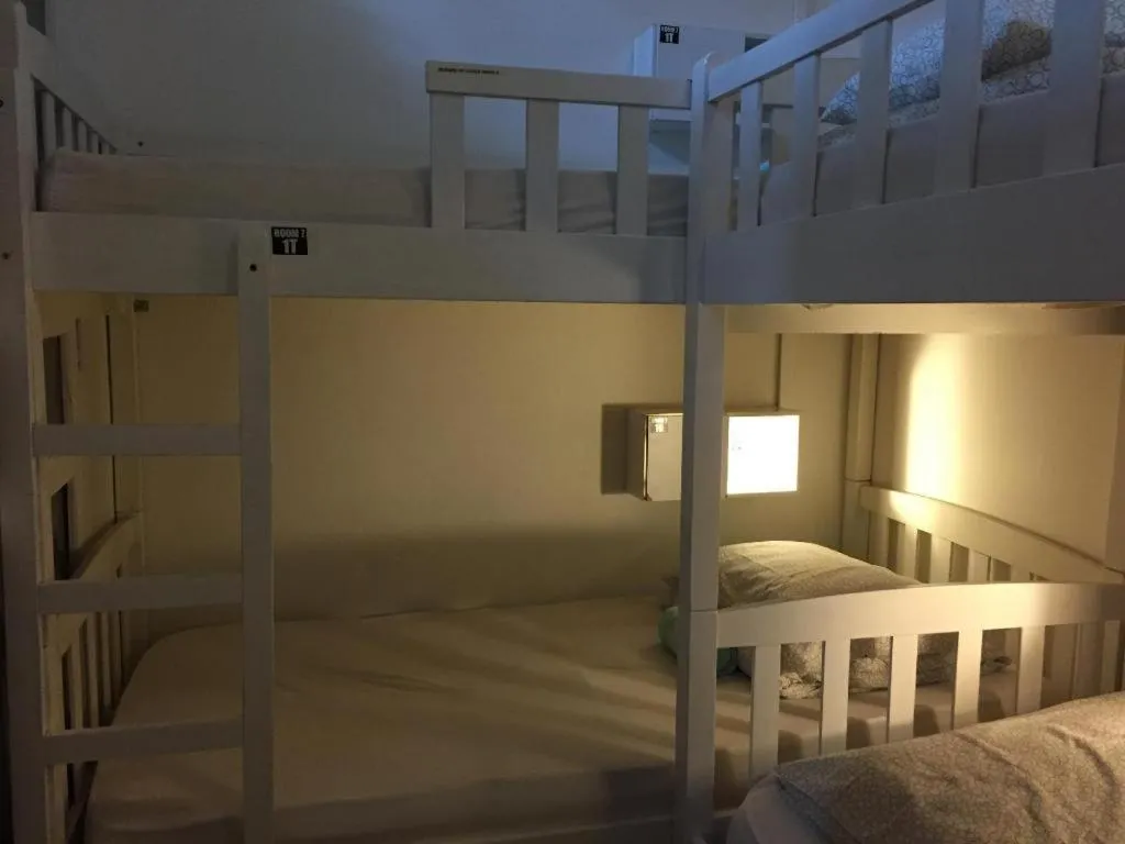 Bed in Royal Hostel Singapore